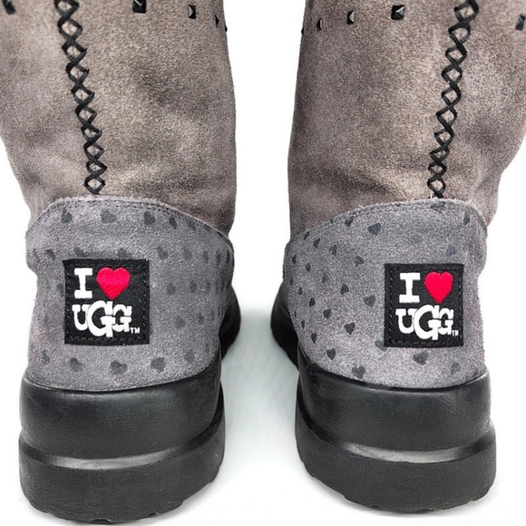 UGG I Heart Rock 'N Roll Grey Printed Hearts Black Studded Pull-On Short Boots - Picture 12 of 15